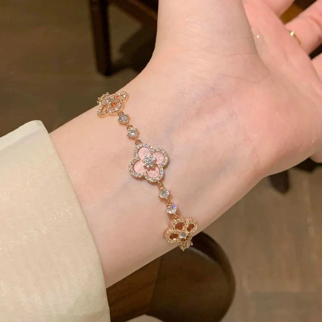 Eternal Clover Bracelet